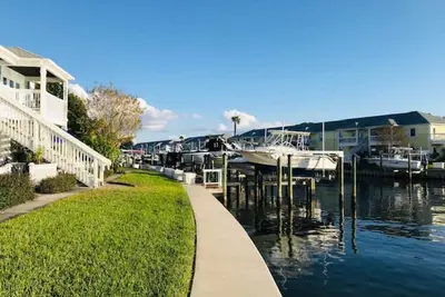 Image de Waterfront Condo