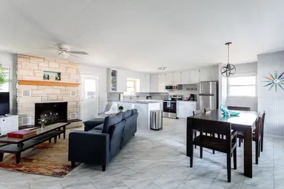 Image de Happy Days | Pet-friendly | Great Location
