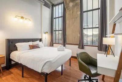 Image de Sosuite | 2br Apt w W/D, Gym, On-Site Restaurant