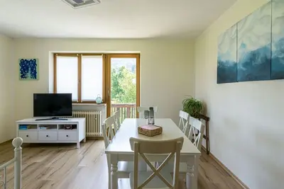 Image de Ferienwohnung Kleine Auszeit, 70 qm, Obergeschoss, Südbalkon