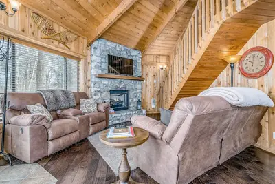 Image de Domed house - private hot tub & dog-friendly - near lake/trails