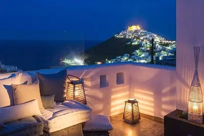 Image de Elegante Villa Astypalee | Villa Ble | Climatisation | Spa | 2 chambres | Chora