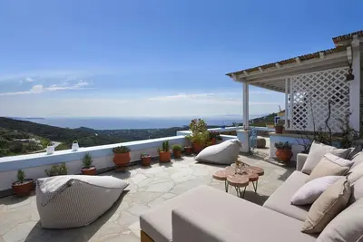 Grande Villa Tinos | Villa Pano Spiti | Vue sur la mer | Triantaros