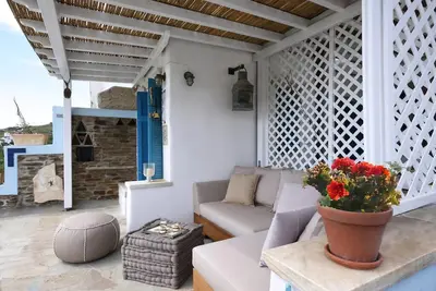 Grande Villa Tinos | Villa Kato Spiti | Vue sur la mer | Triantaros