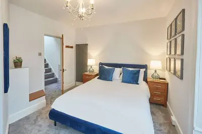 Image de Host & Stay | The Gray Haven