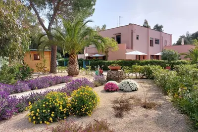 Image de Residence Lido I Palmizi, just 4 minutes walk from the bech