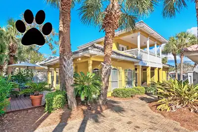 Image de Renovated Pet Friendly Home-Private Beach Access