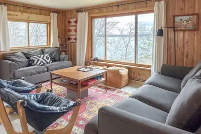 Image de Cozy Vintage Cabin on Lake Pokegama & Mtb Trails