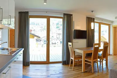 Image de In the center of Ortisei with direct access to the cable car of the Alpe di Siusi
