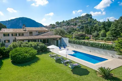 Image de Llobiner. Perfect location! A country villa without leaving Pollensa