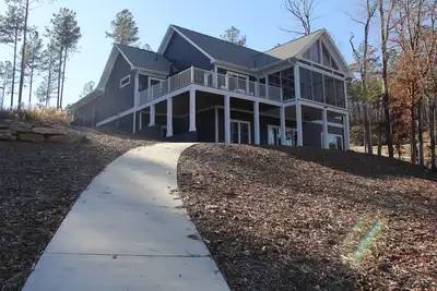Image de Charming Lake Keowee Home with Private Dock