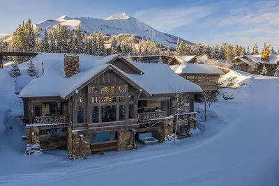 Image de Luxury Moonlight Basin Ski Chalet, Gorgeous Views, sleeps 22, 6 B/R 6½ Bath