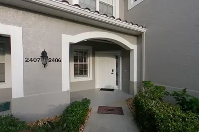 Image de Beautiful First Floor Unit with Private Golf course views