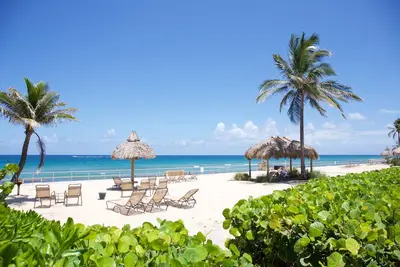 Image de Ocean Front Villa, Private Beach, Sunrise view, IntraCoastal Sunset, Heated Pool