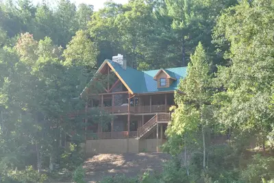 Image de Mountain Lakefront Log Cabin on Lake Nottely in Blairsville and near Blue Ridge