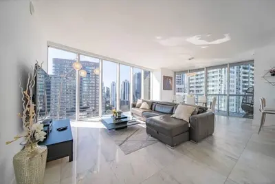 Image de Luxury Ocean View, 2br Corner Unit at W residence