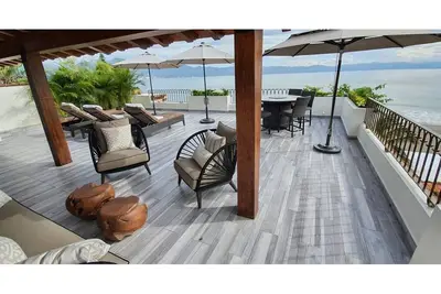 Image de 3 bedroom newly remodeled apartment in the Marina area