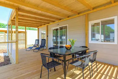 Image de Maison mobile avec 3 chambres dans le camp naturiste