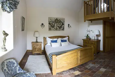 Image de Gîte dans le parc du Domaine de Brou