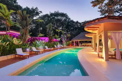 Image de Macaws and Sloths and Monkeys, Oh My! Villa Capuchin in Manuel Antonio