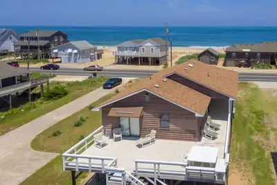 Image de K1620 Out of the Blue. Semi-Oceanfront, Private Beach Access! Pets Ok!