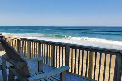 Image de Beach Front with Panoramic Views