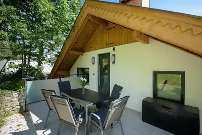 Image de Appartement spacieux avec terrasse privée