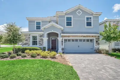 Image de 8br Luxury Sleeps 22 w Pool & Hot Tub—Near Disney