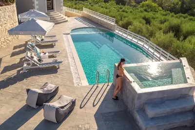 Olivia Villa, Celestial haven of luxury- Child friendly Villa, Playground & more