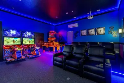 Image de Muirfield Paradise | 4, 984 sq. ft. Luxury Villa with Private Pool, Theater & Game Room