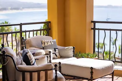 Image de Hacienda Beach Club - 3 bedrooms, 8 people. Can also rent as 2 bedrooms