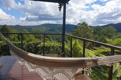 Image de Private Mountain Retreat - A Stones Throw from all the Gold Coast Attractions