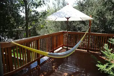 Image de Magnifique Retreat Home Sur 1/2 Acre à Agoura Hills, tout près des plages de Malibu et