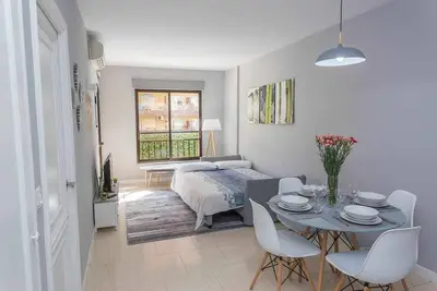 Image de Nuevo apt primera linea playa Wifi/Ac Ronda 4 105