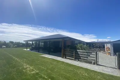 Image de New with a View, Twizel - Free Wifi