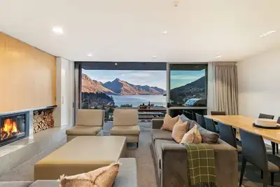 Image de Top of the Lake | Central Location | Spa pool