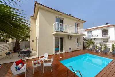Image de You and Your Family will Love this 5 Star Villa with Private Pool, Protaras Villa 1458