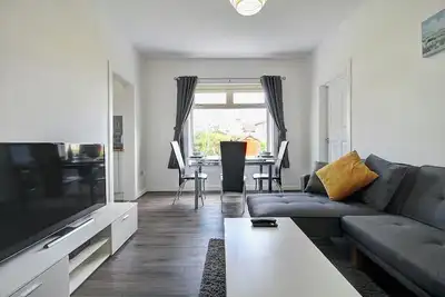 Image de Kingspark Apartment - Modern three bedroom apartment
