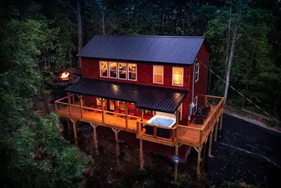 Image de Quiet Mountain Top Family Cabin- Private, Top Location, Views!
