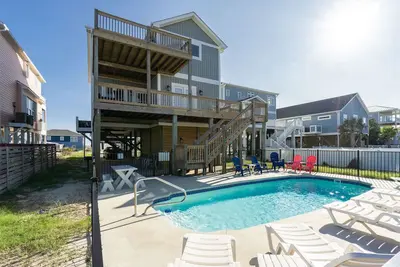 Image de The Treasure Chest: Ocean View House with Backyard Pool