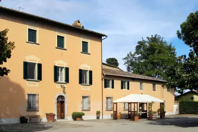 Image de Magnifique maison de vacances privée avec Wifi, piscine privée, Tv, patio, animaux admis, parking