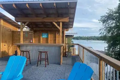 Torch Lake Sandbar Directly Across The Street With Outdoor Dock Slip Unit B
