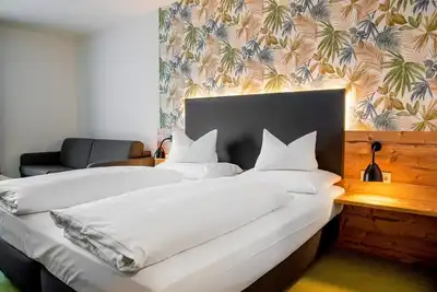 Image de Double room \"Superior Room\" with shower/Wc