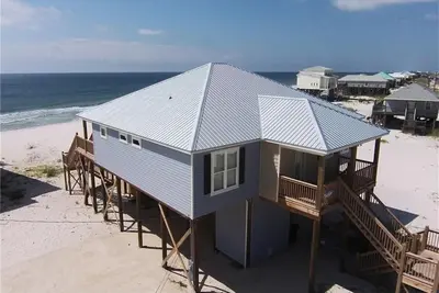 Beautiful Gulf 4 Br/4 Bath, High End Furnishings w/Beach Gear and Kayak!