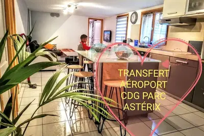 Image de Casa Family, piscine Fermé. Parc Astérix  Cdg✈️