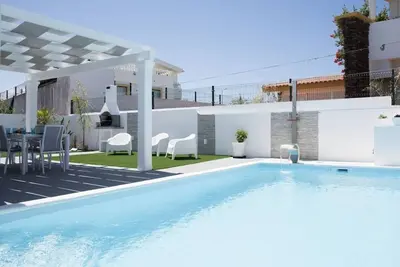 Image de Casa da Maré Alta by Estilo Lusitano, with private pool