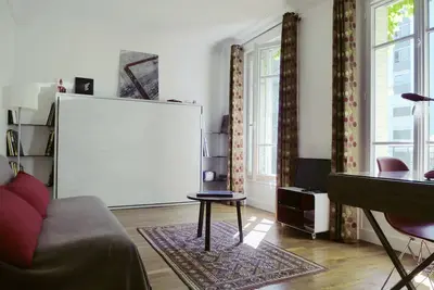 Image de Charmant Studio Paris 15 éme