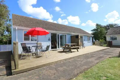 Image de Drake Cottage, family friendly, country holiday cottage in Seaview