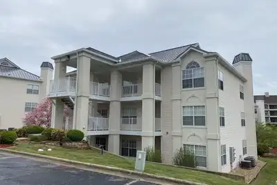 Image de EastRidge Hideaway ~ Remodeled 2 bed 2 bath Walk-in Condo