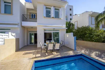 Image de You and Your Family will Love this 5 Star Villa with Private Pool near Fig Tree Bay, Protaras Villa 1430